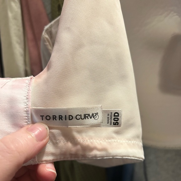 Torrid Wired 360 Bra - Picture 5 of 6